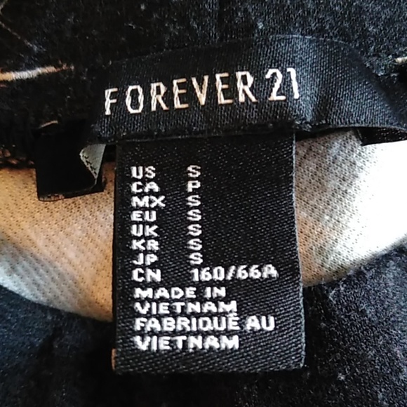 Skirt - Picture 4 of 4